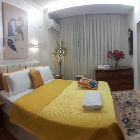 Bani'S Cozy Lovely Apt Tirana Exterior photo