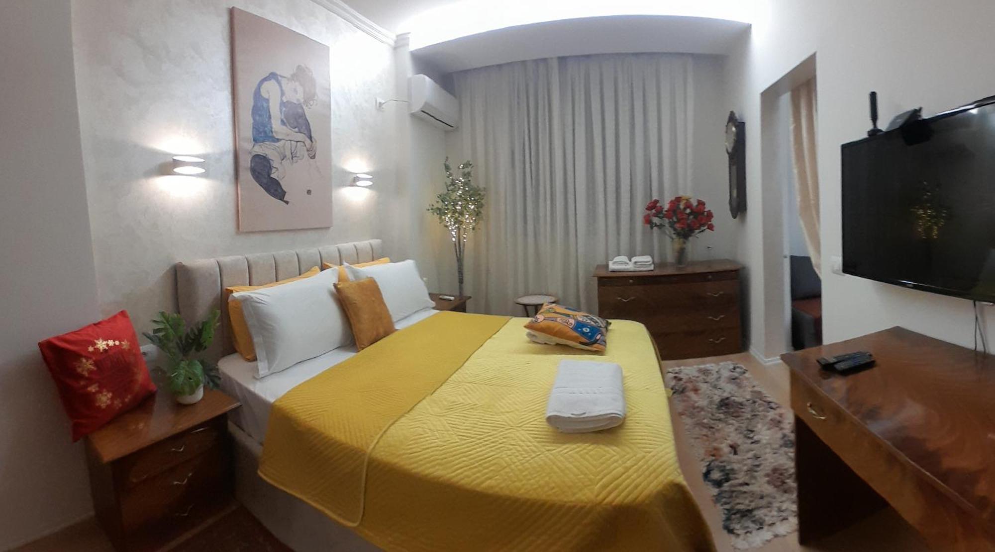 Bani'S Cozy Lovely Apt Tirana Exterior photo